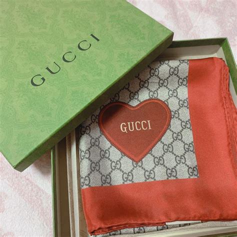 valentines gucci|The 15 Gucci Items I Love for Valentine’s Day .